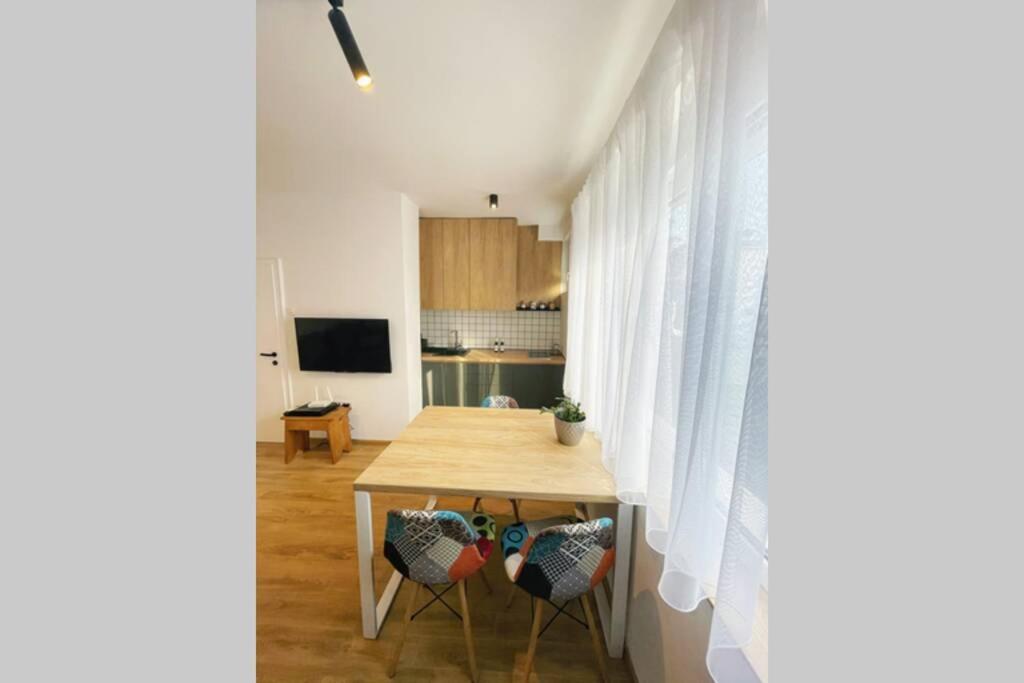 Millennium Bridge Cozy Apartment Top Location بودغوريتْسا المظهر الخارجي الصورة